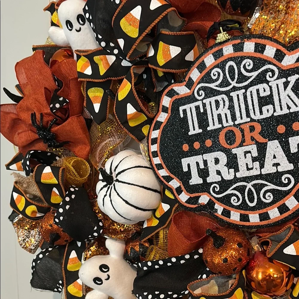 HALLOWEEN WREATH Fall Hand Crafted Trick Treat Wreath Custom Design FINAL SALE